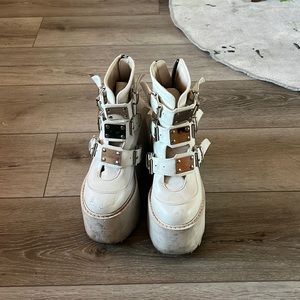 DEMONIA PLATFORM BOOTS